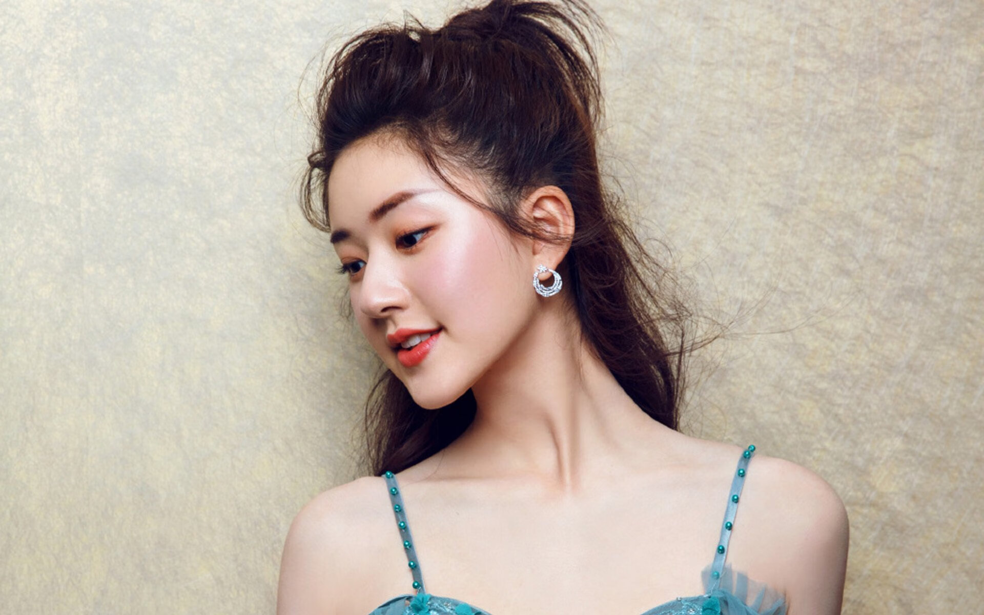 爱游戏体育（AYX）官方APP下载-恩比德疲软七六人主场失利，恩比德最新集锦